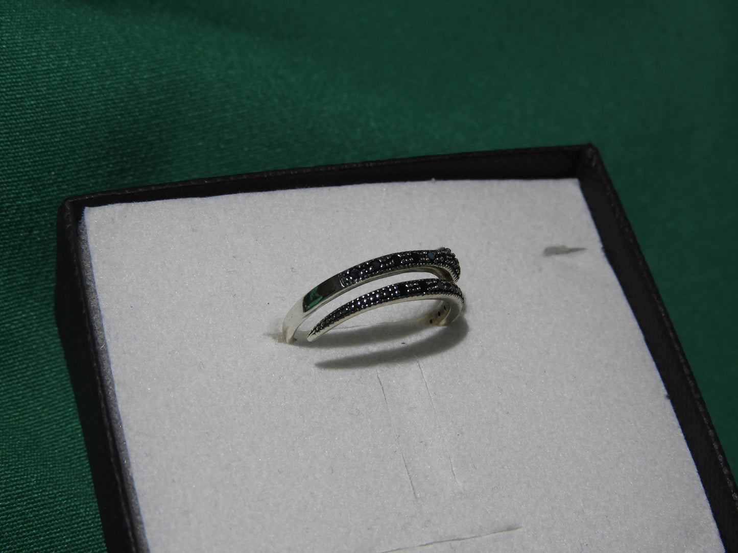 Inel Argint 925 Serpent Noir | BRILLORYA |