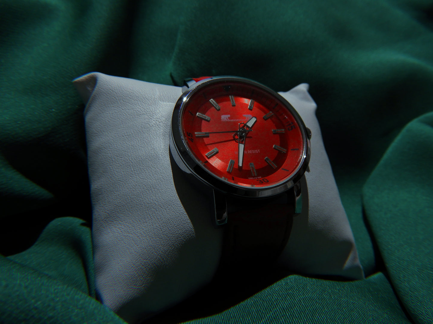 Ceas Barbatesc | Matteo Ferari | Red Flame
