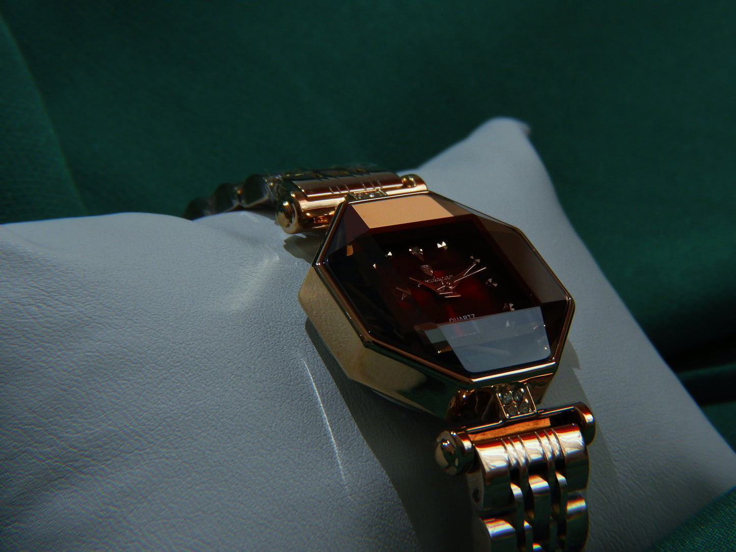 Ceas Dama | Poedagar | Crimson Dusk