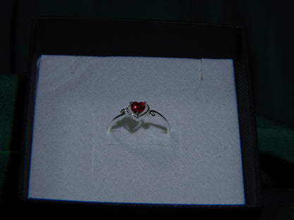 Inel Argint 925 Heart Whisper | BRILLORYA |